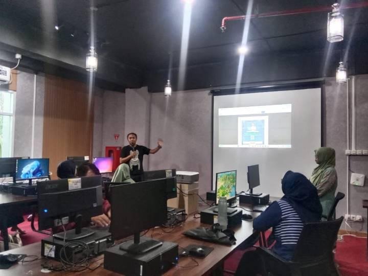 DPAD Tangerang Gelar Pelatihan Excel bagi Warga