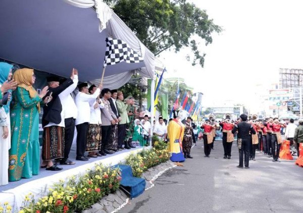 Karnaval Seni dan Budaya HUT ke-33 Kota Tangerang, Sekda: Perkuat Identitas dan Semangat Kebersamaan