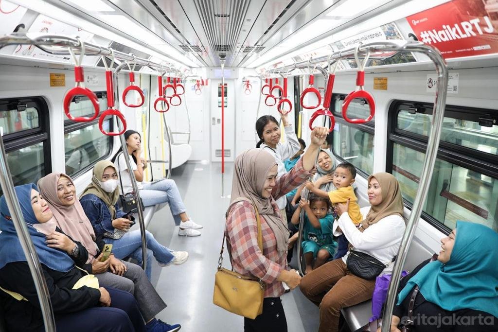 53.000 Pemegang Kartu Layanan Gratis Manfaatkan LRT Jakarta