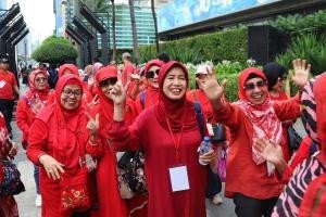 60 Lansia Ramaikan Festival Imlek 2026 di Bundaran HI